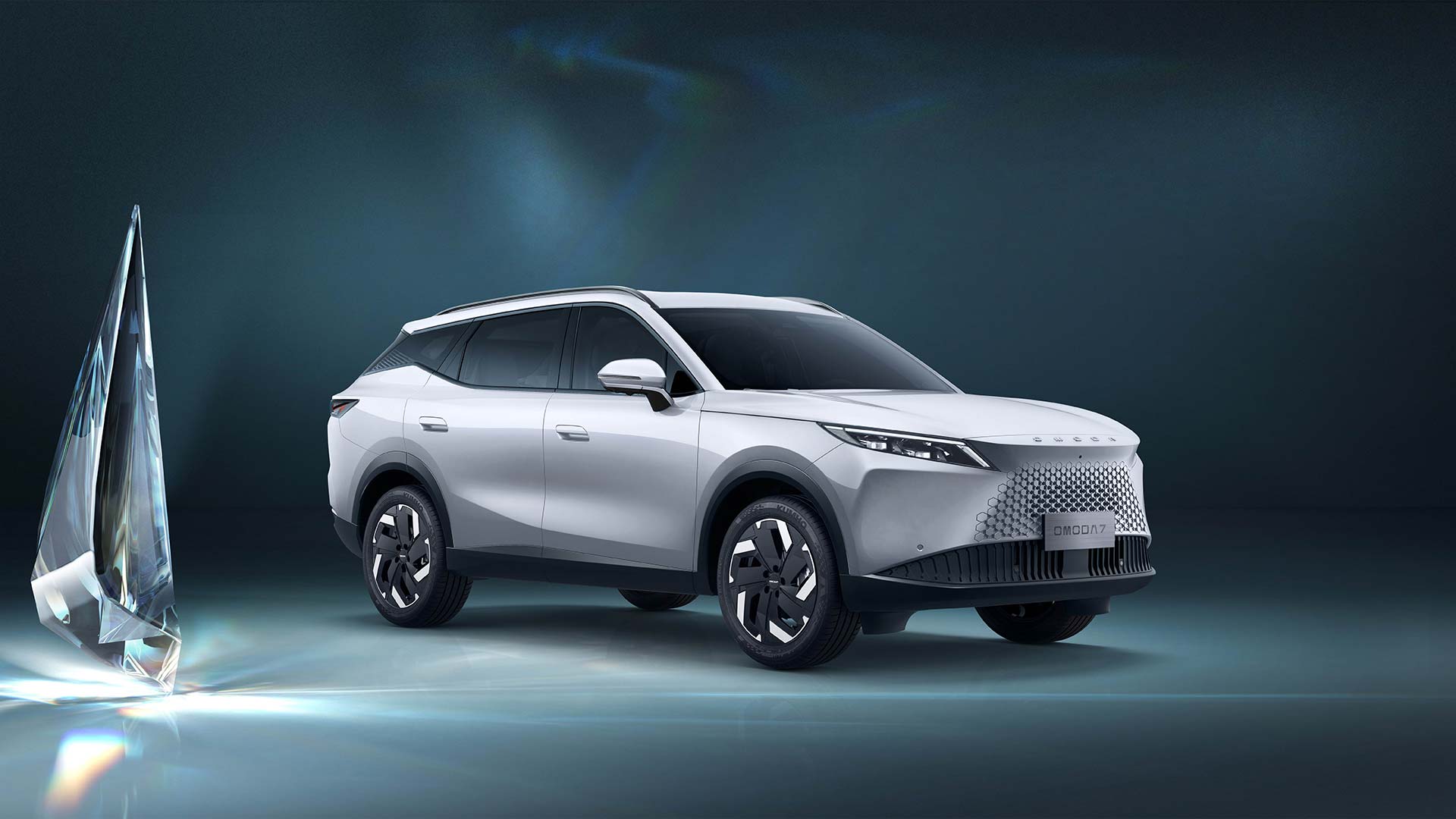Omoda 7 Beyaz